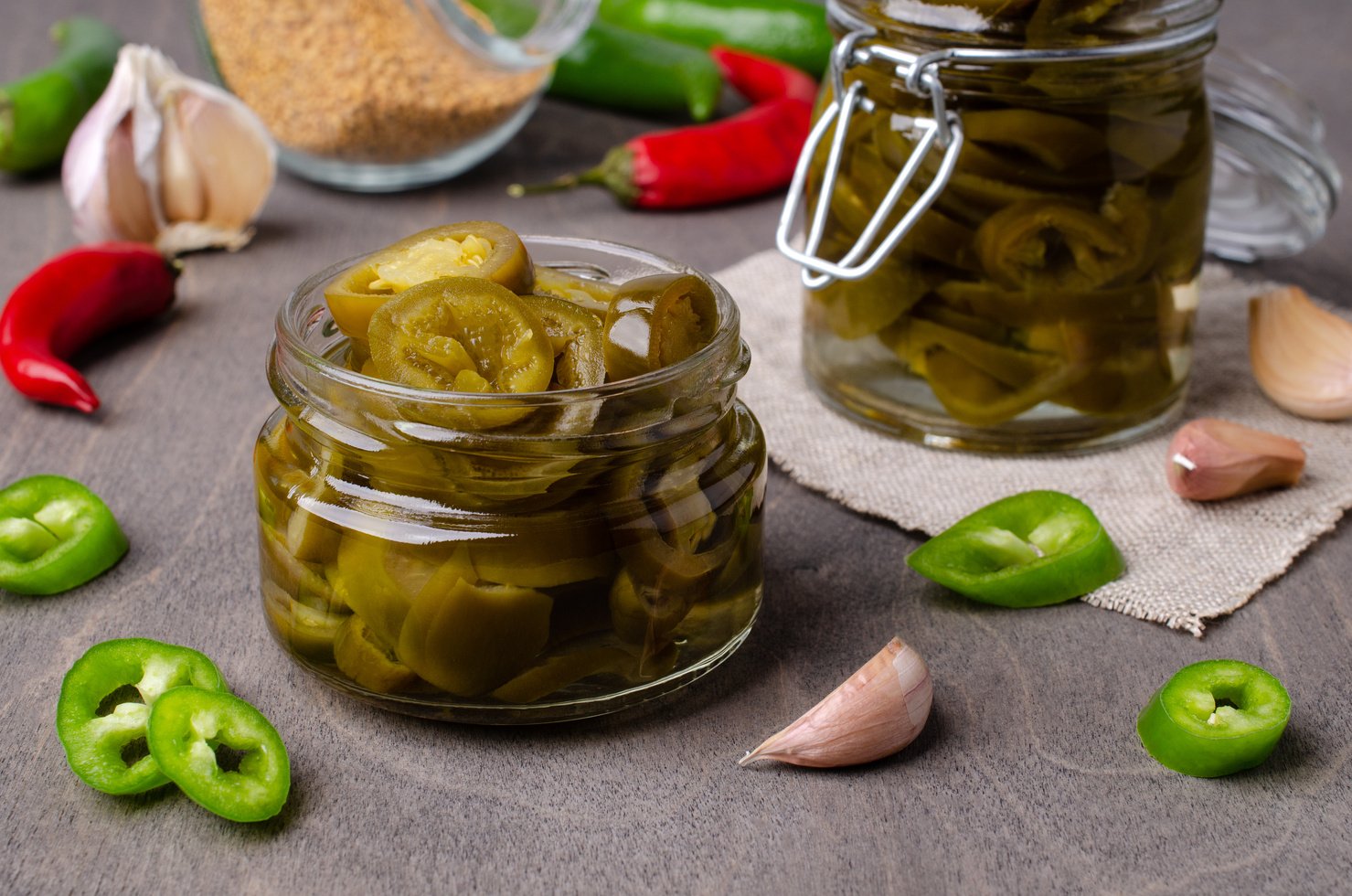 Pickled jalapeno slices